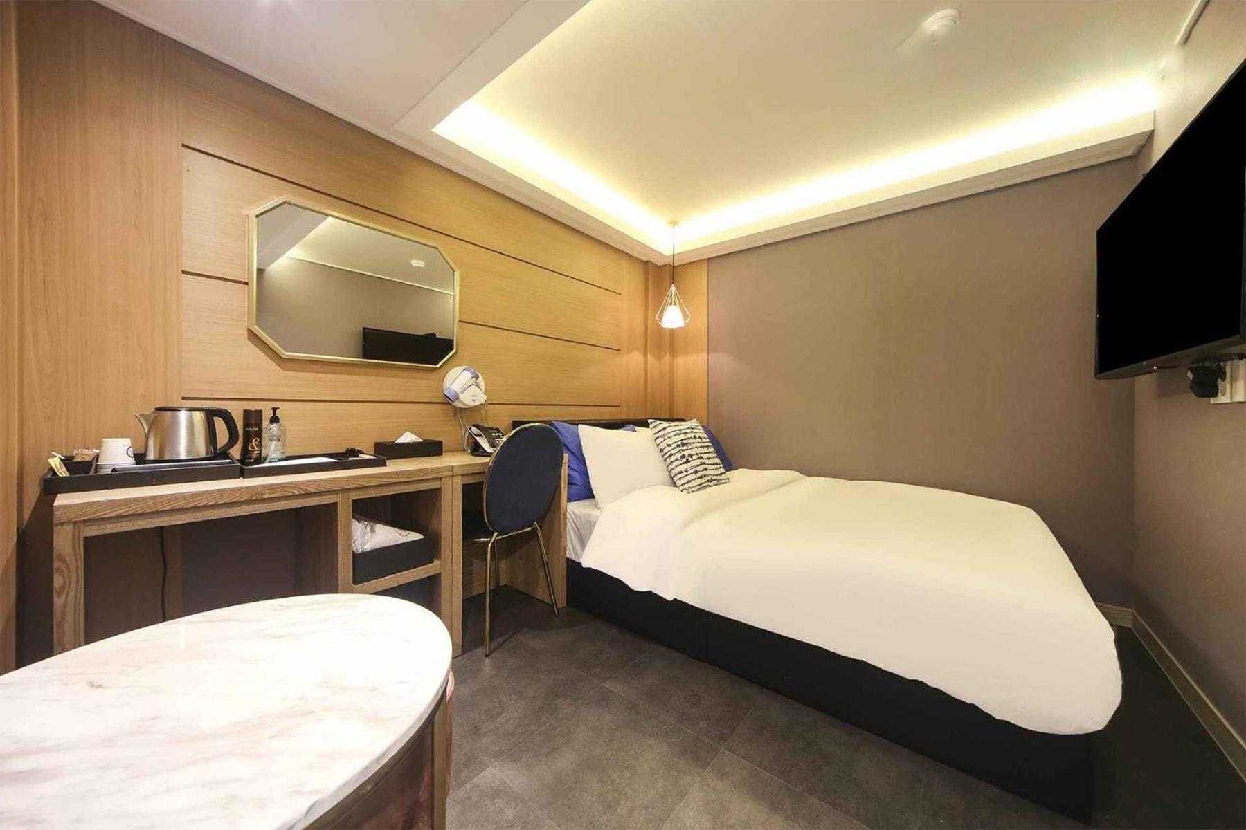 Bay 202 Hotel Busan Exterior photo