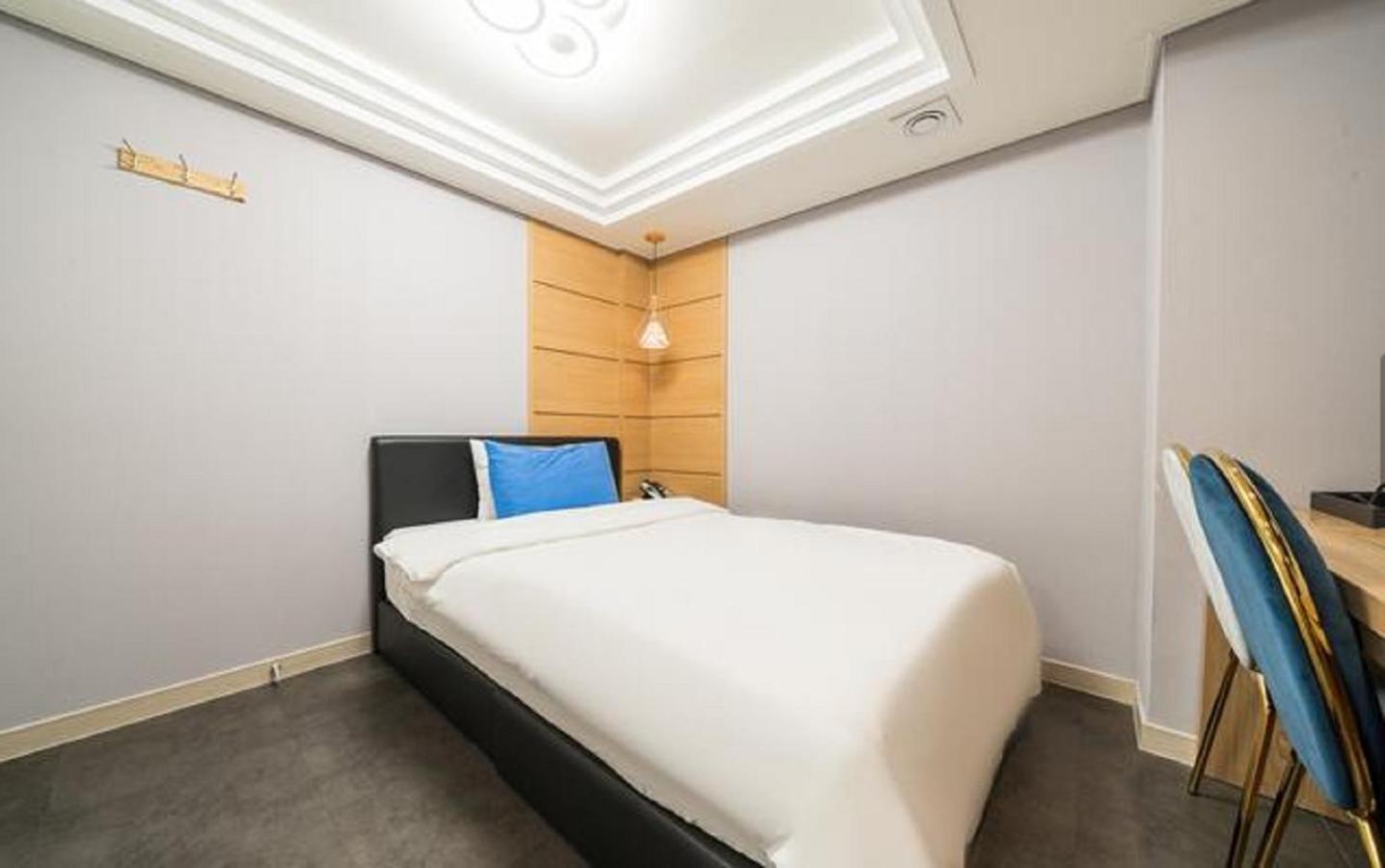 Bay 202 Hotel Busan Exterior photo